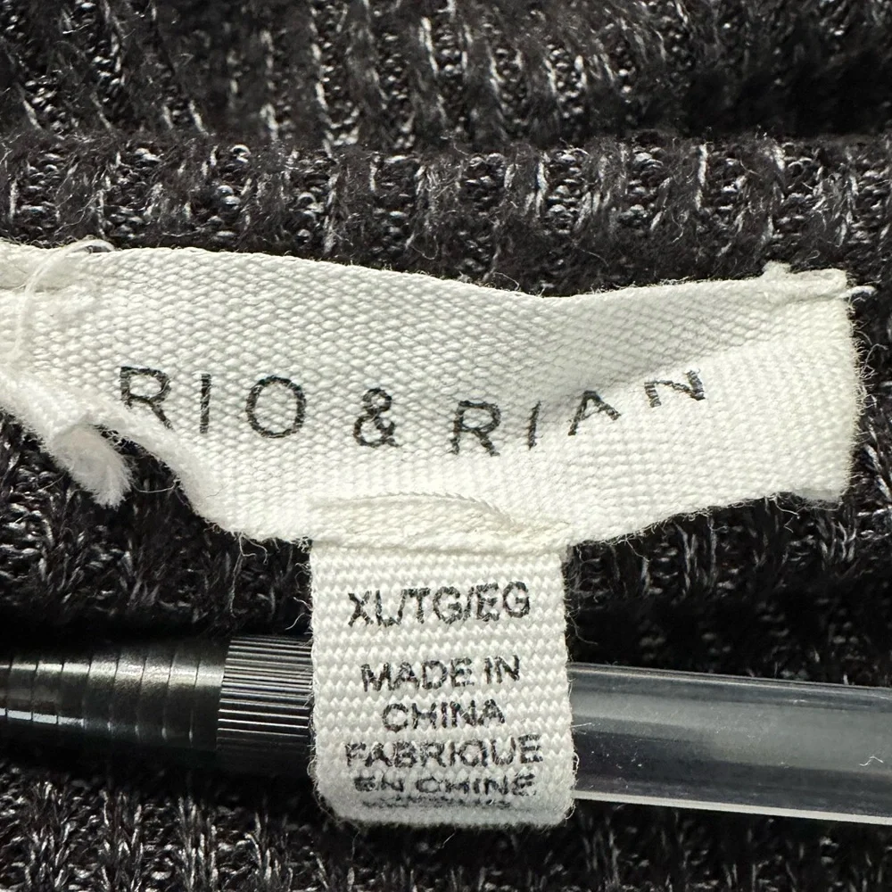 Rio & Rian Women's 3/4 Length Sleeve Top‎ w/ Shark Bite Hem Size XL Black